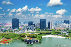 99米现奢入口空间连系的车马院
